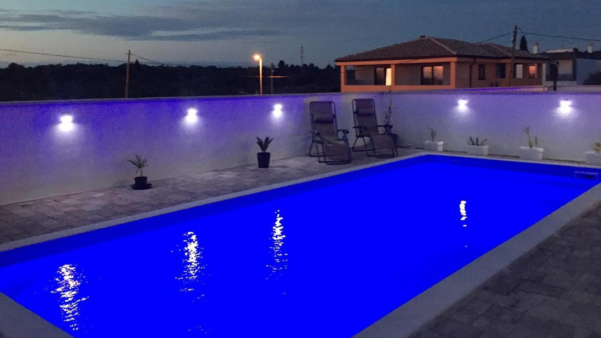 2 Bedroom Gorgeous Apartment In Umag